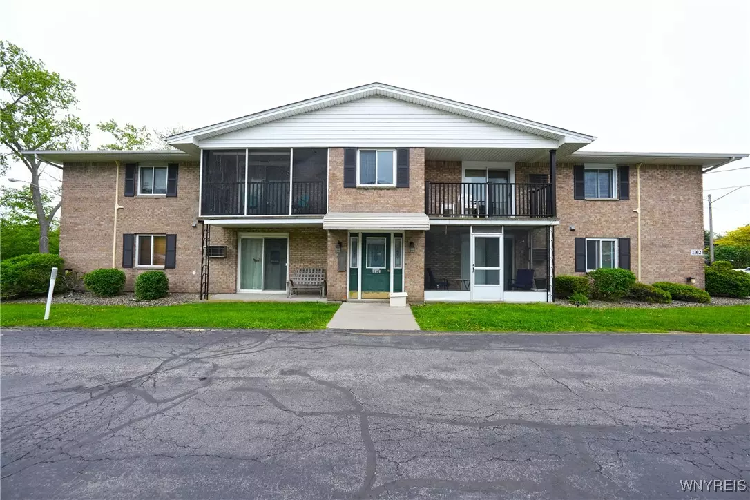 Buffalo, NY 14224,1162 Indian Church RD #8