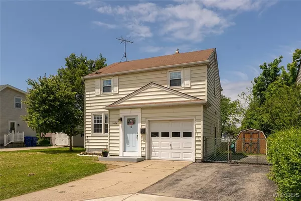 5104 Morgan Pkwy, Hamburg, NY 14075