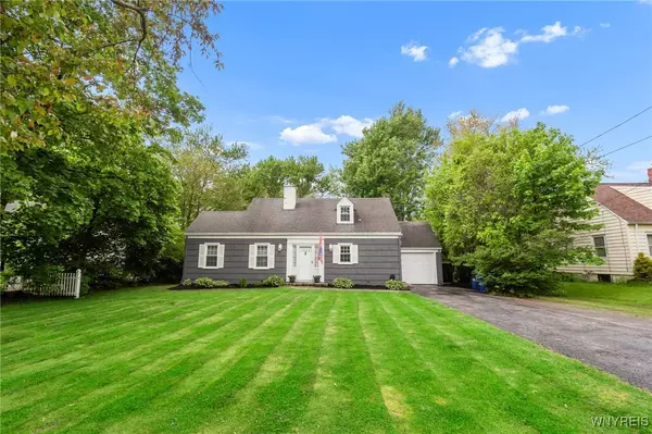 5024 Callan DR, Lewiston, NY 14092