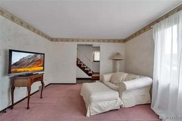 Niagara Falls, NY 14301,2466 Forest AVE