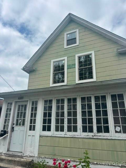 2936 Mckoon AVE, Niagara Falls, NY 14305