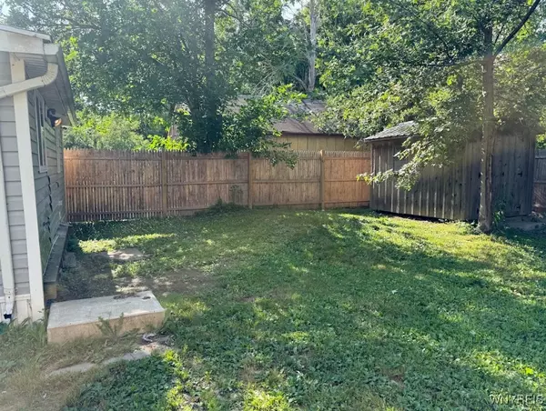 Angola, NY 14006,464 Poplar AVE