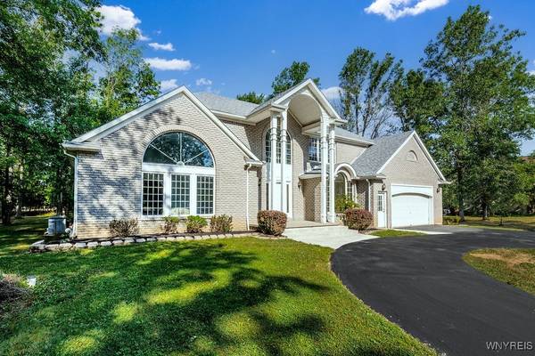 Clarence, NY 14031,5354 Thompson RD