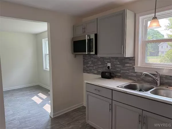 Buffalo, NY 14208,146 Waverly ST