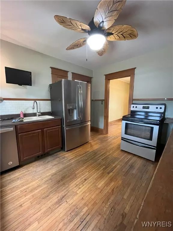 Clarence Center, NY 14032,6045 Elm ST