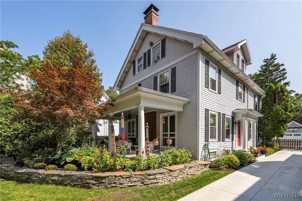 165 Summit Ave, Buffalo, NY 14214