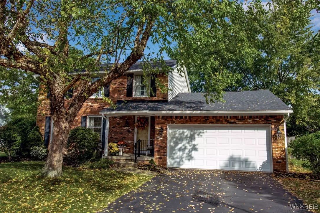 Williamsville, NY 14221,18 Dutchmill DR