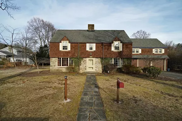 654 Logan ST, Elmira, NY 14901