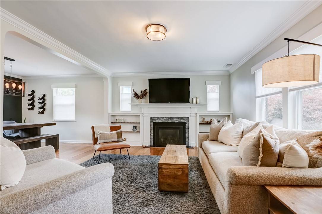 Rochester, NY 14618,786 Hillside AVE