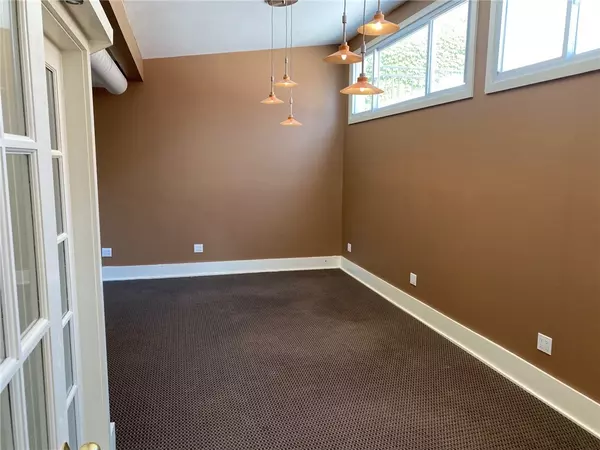 Rochester, NY 14607,649 Park AVE