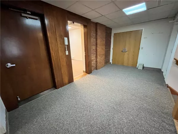 Rochester, NY 14604,84 Scio ST
