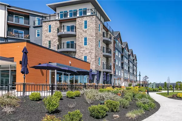 Canandaigua, NY 14424,205 Lakeshore Drive #422