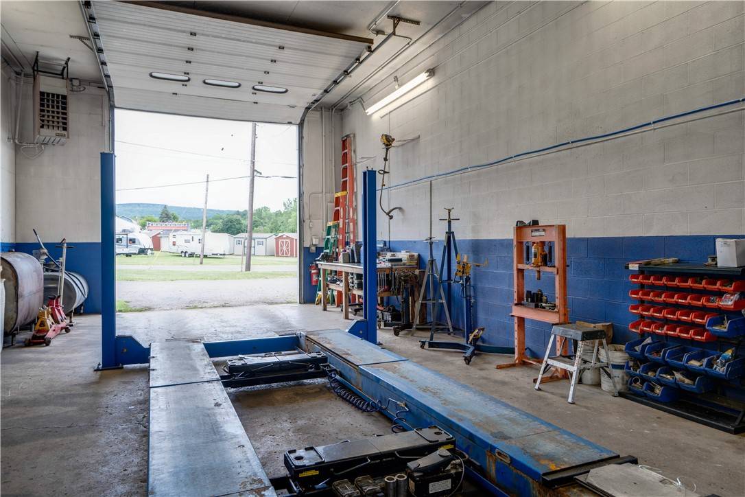 Dansville, NY 14437,7 Main ST