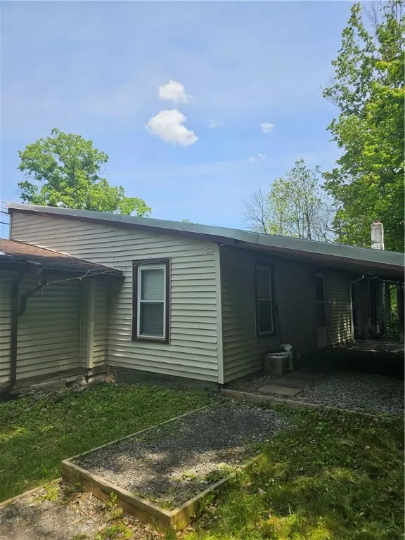 Ithaca, NY 14850,563 Spencer RD