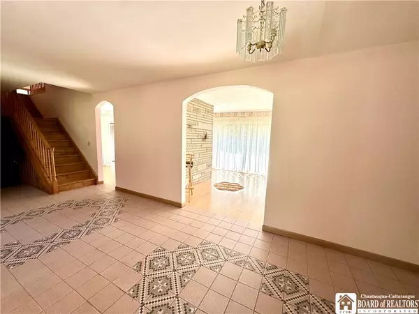 Allegany, NY 14706,2439 Oakwood TER