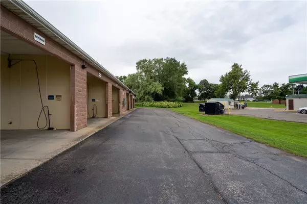 Geneseo, NY 14454,4172 Lakeville RD