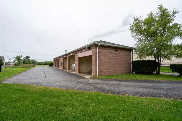 Geneseo, NY 14454,4172 Lakeville RD