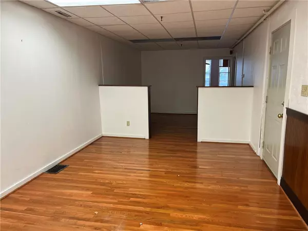 Ithaca, NY 14850,148 East State