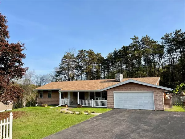 143 Canasawacta TER, North Norwich, NY 13815