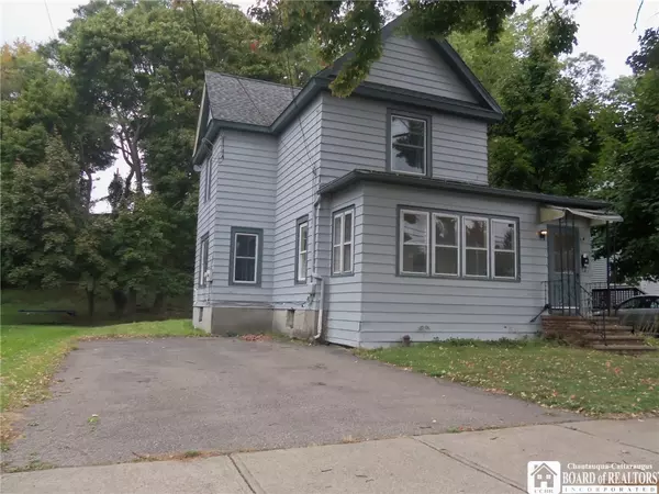 50 Cleveland AVE, Fredonia, NY 14063