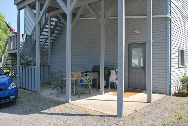 Sodus Point, NY 14555,8267 Lake RD