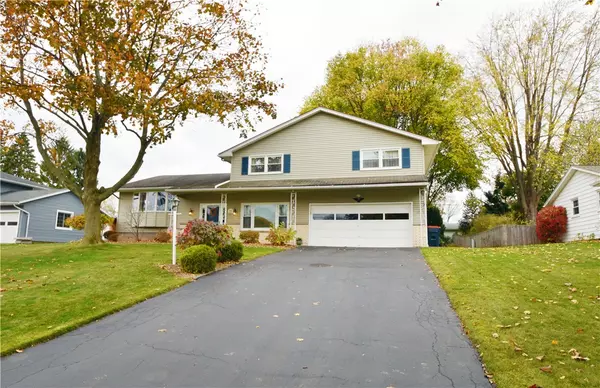 25 Kensington CT, Rochester, NY 14612