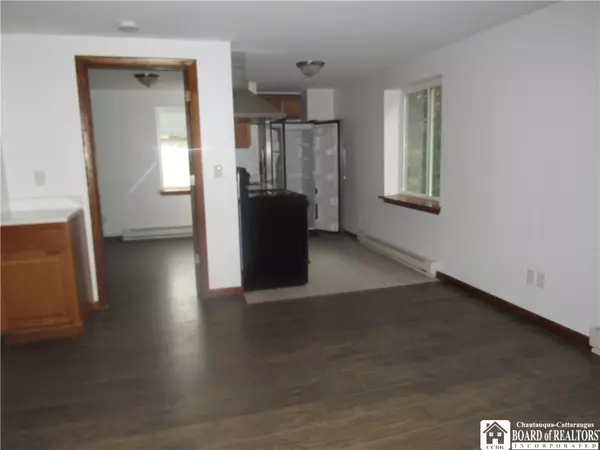 Jamestown, NY 14701,1065 E 2nd ST