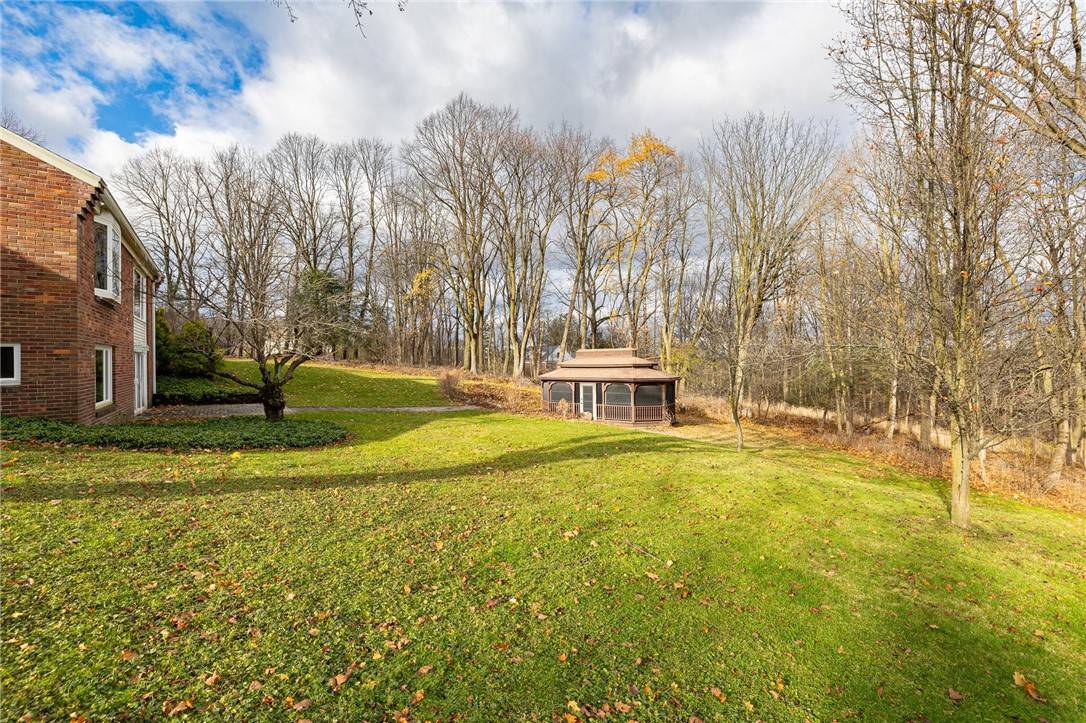 Newark, NY 14513,1201 Summit DR