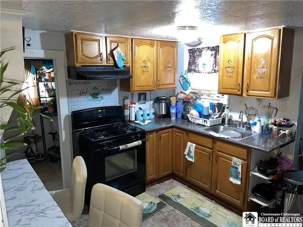 Dunkirk, NY 14048,267 Lake Shore DR E
