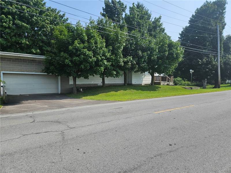 5775 Tellier RD, Newark, NY 14513