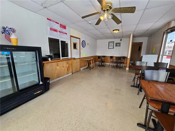 Waterloo, NY 13165,365 E Main ST