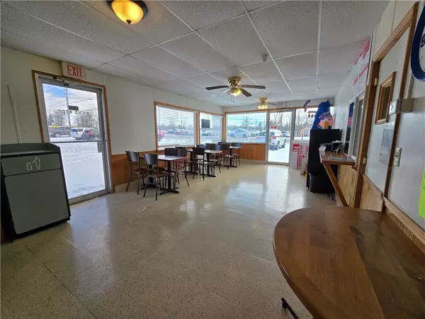 Waterloo, NY 13165,365 E Main ST