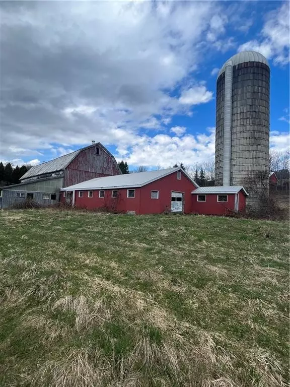 Walton, NY 13856,3700 Pines Brook RD