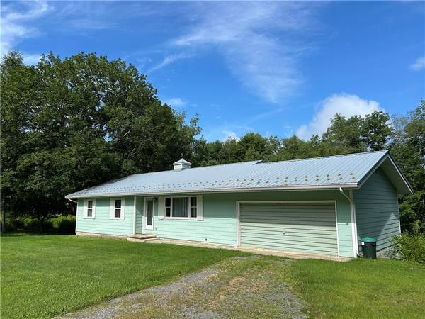 1561 State Highway 205, Laurens, NY 13820