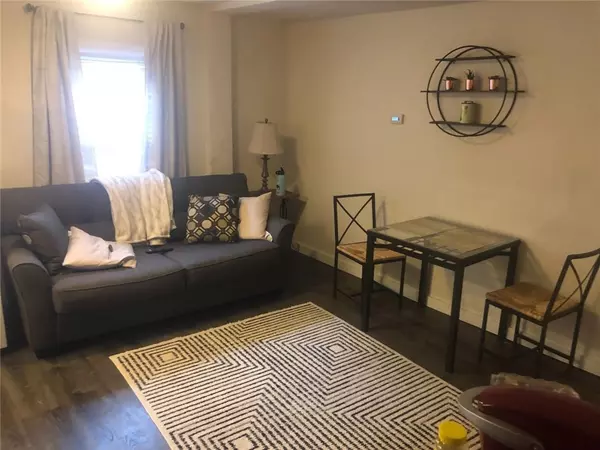 Ithaca, NY 14850,513 S AURORA ST