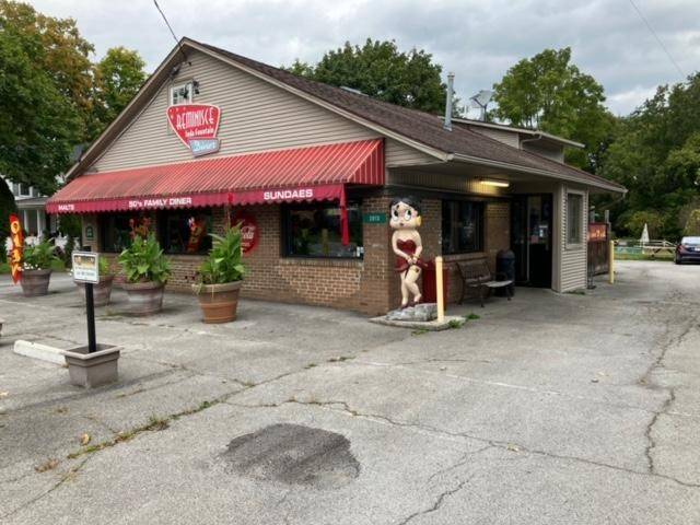 Caledonia, NY 14423,3013 Main ST