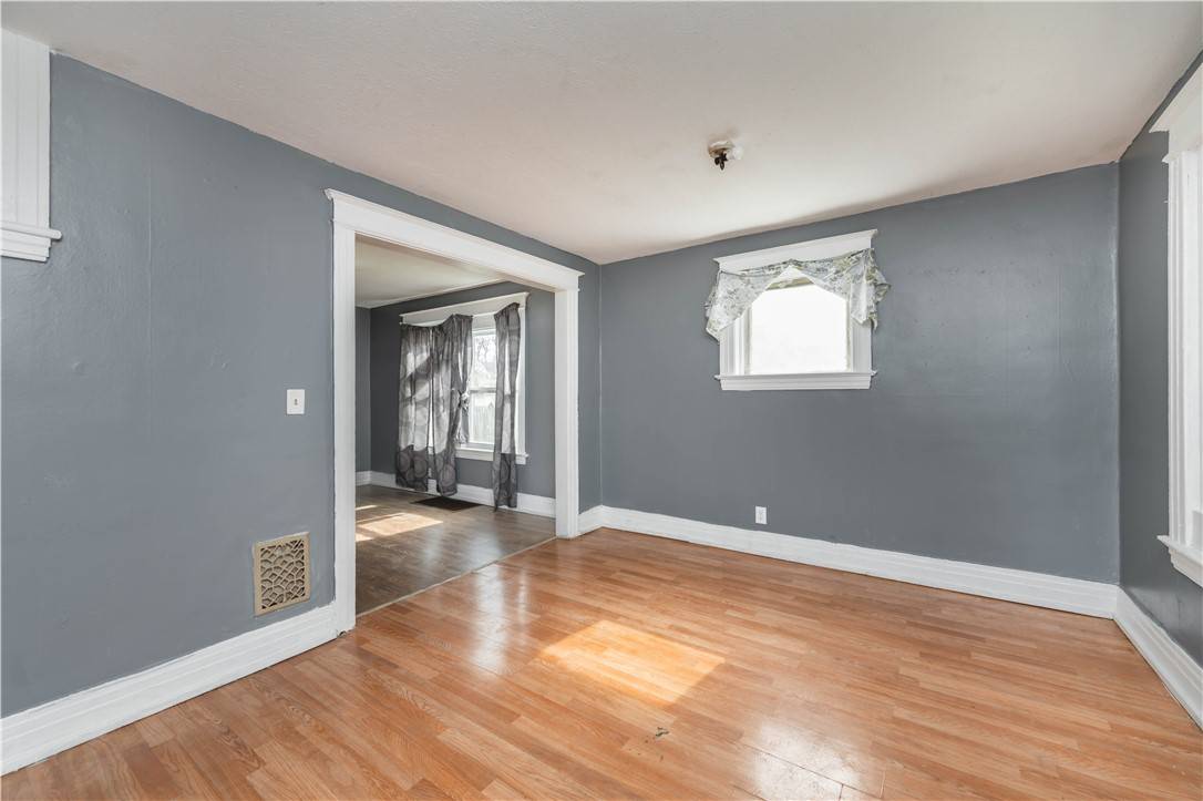 Rochester, NY 14606,228 Sherman ST