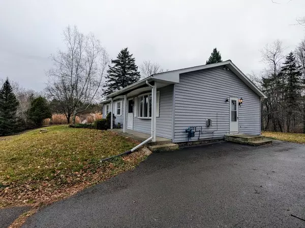 Erin, NY 14838,48 Scotch Pine LN