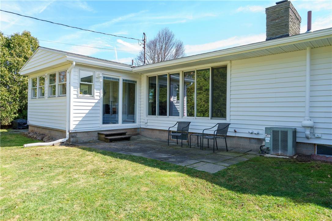 Rochester, NY 14618,86 Maybrooke RD