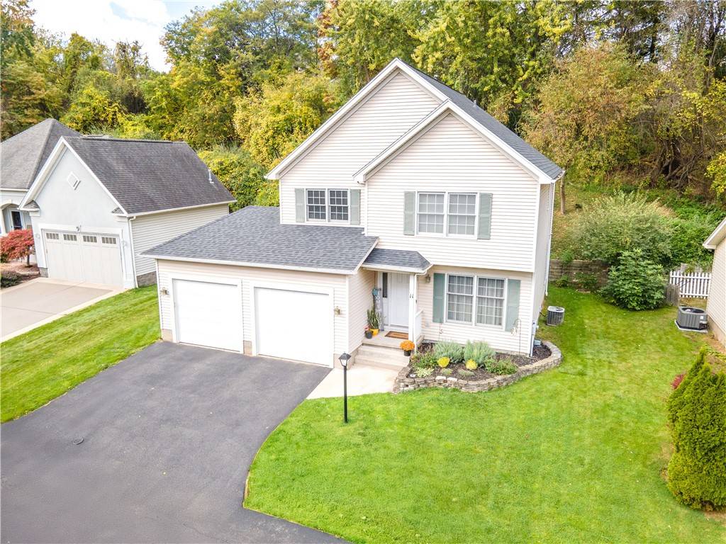 11 White Tail Rise, Rochester, NY 14622