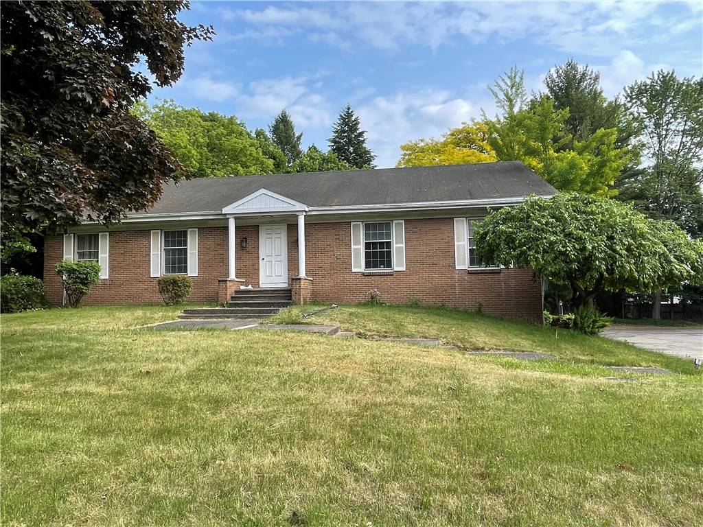 Rochester, NY 14617,1171 Titus AVE