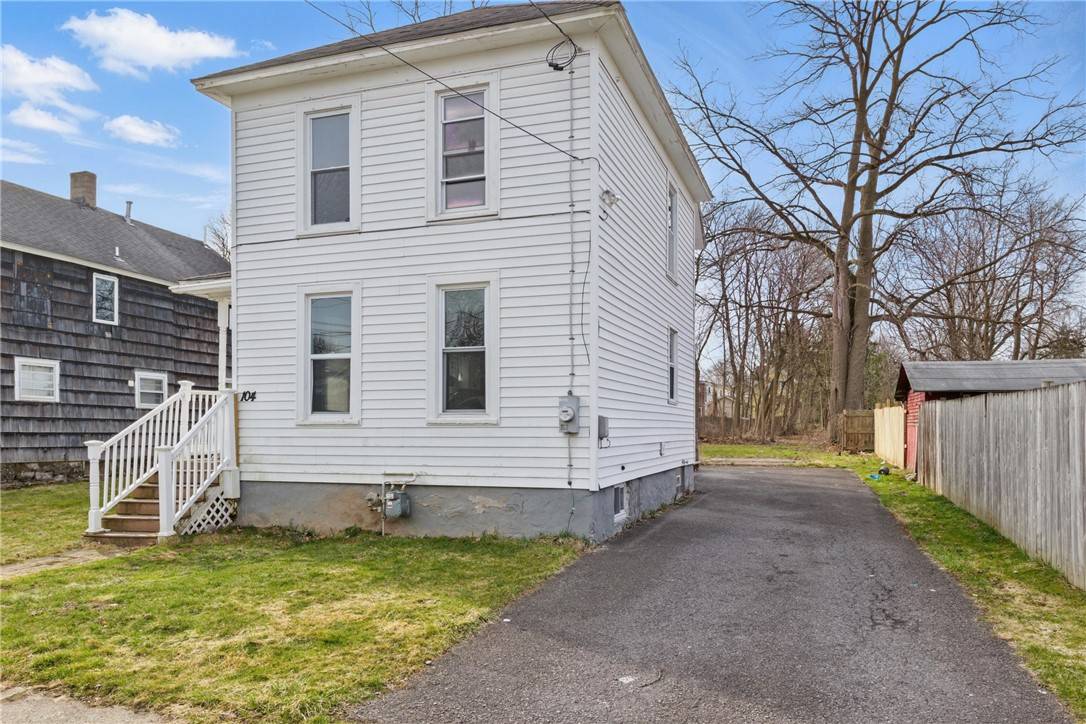 East Syracuse, NY 13057,104 E Irving ST