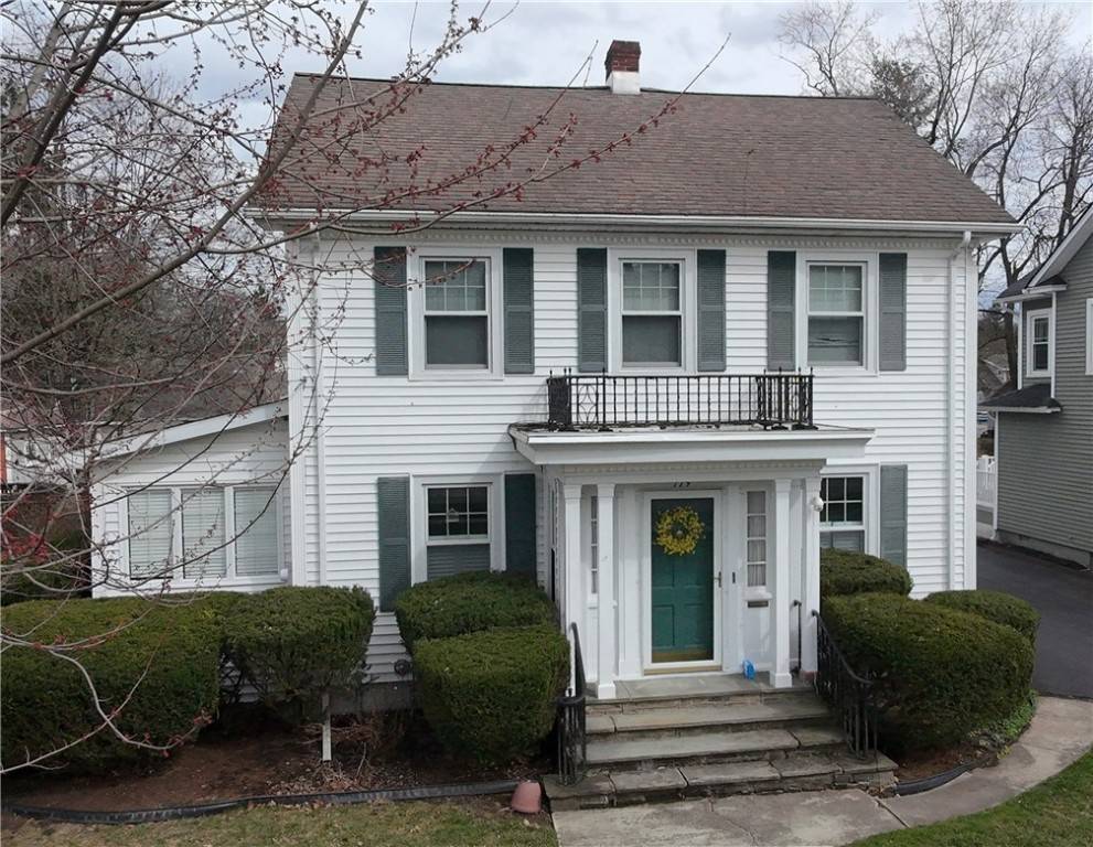 114 Country Club DR, Elmira, NY 14905