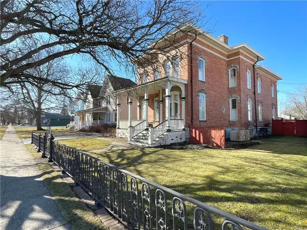 Canandaigua, NY 14424,280 S Main St