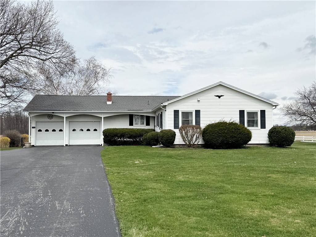 1655 W Genesee Street RD, Auburn, NY 13021