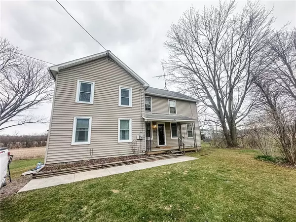 6730 Basswood RD, Auburn, NY 13021