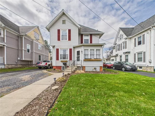 74 Oak ST, Geneva, NY 14456