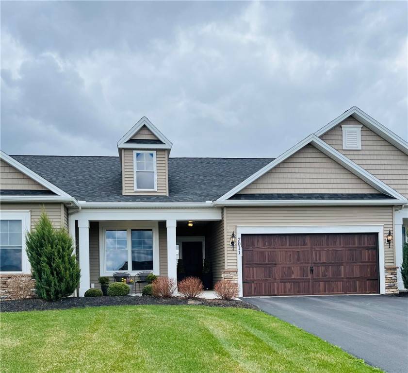 7011 Harvest, Canandaigua, NY 14424