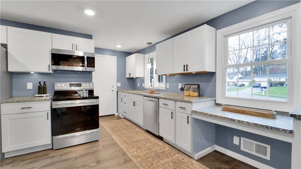 Rochester, NY 14622,5 Wyman DR