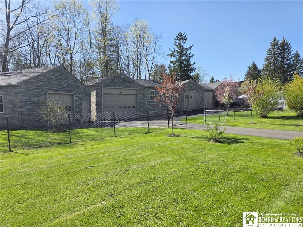 Lakewood, NY 14750,216 Laurel AVE